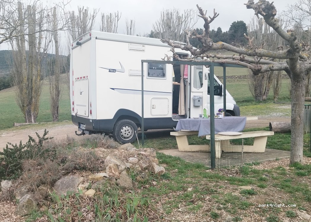 (11190) Cubières-sur-Cinoble - Route des Châteaux Cathares — foto 2