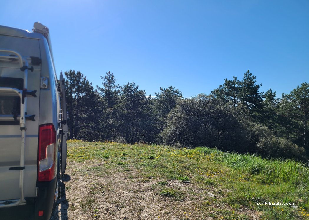 (84340) Malaucène - 9 D974 (entre maison forestière et route du Ventoux) — foto 4