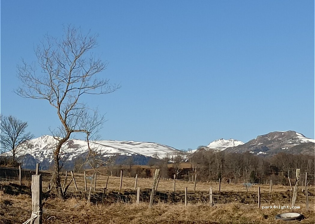 (15300) Chastel-sur-Murat - D139 — foto 3