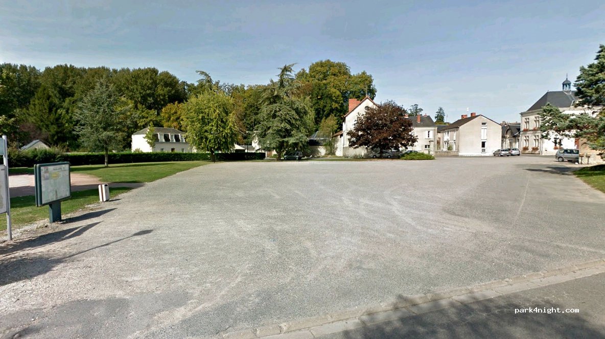 (36290) Mézières-en-Brenne - 10-16 Place Jean Moulin — foto