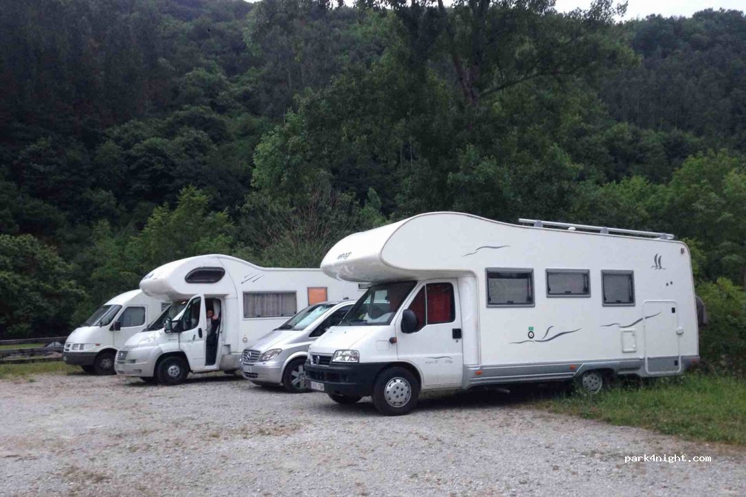 Área de Autocaravanas Valle del Nansa — foto 2