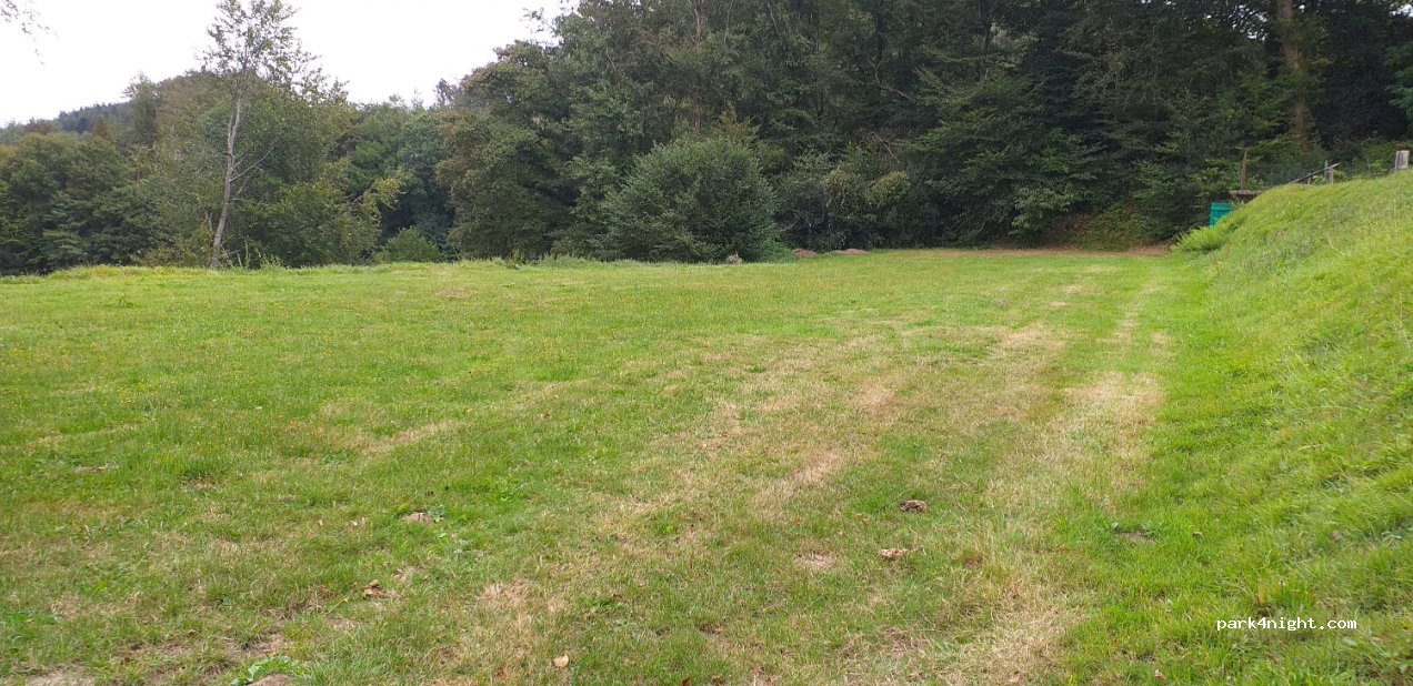 Camping municipal de Saint-Gilles — foto
