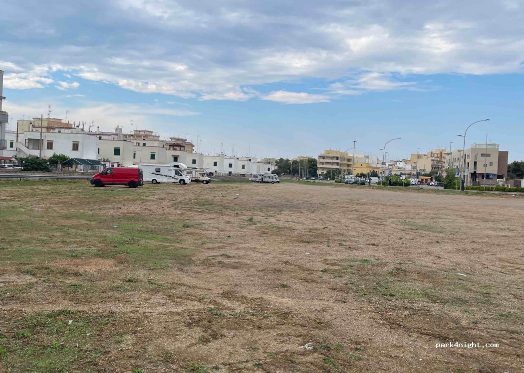 (73014) Gallipoli - 98 Via Udine — foto 3
