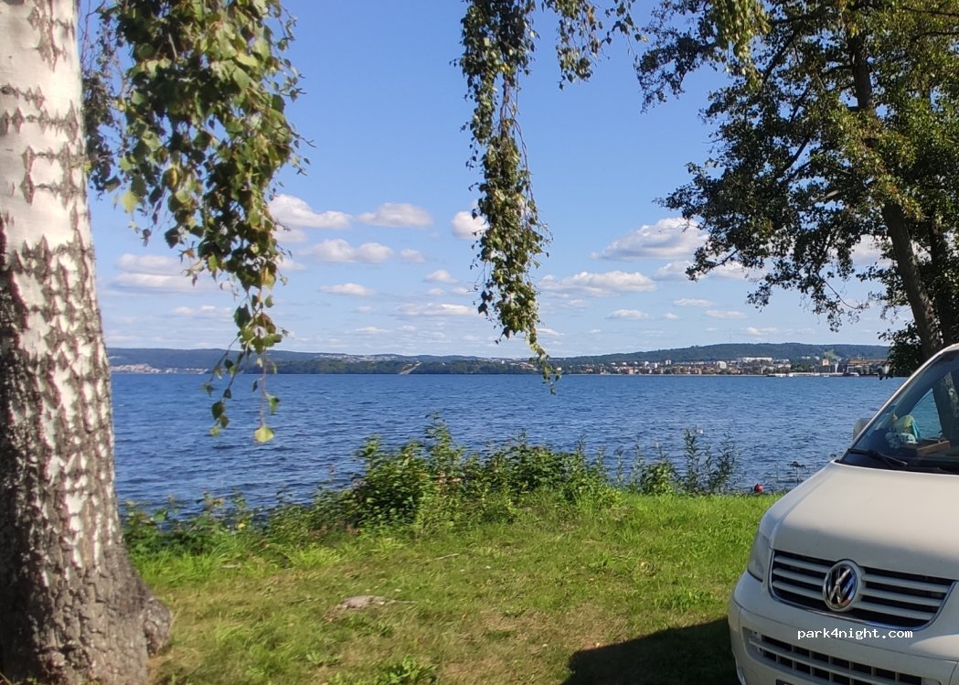 (553 11)  - 1 Västra Strandpromenaden — foto 2