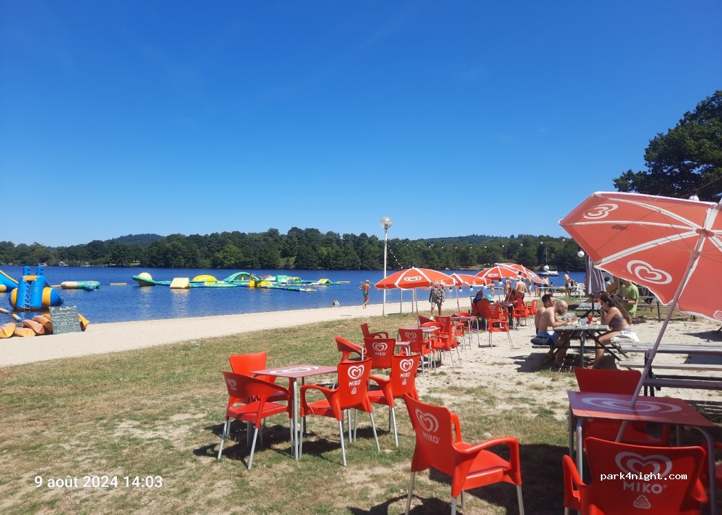 Camping Les Terrasses du Lac — foto 4