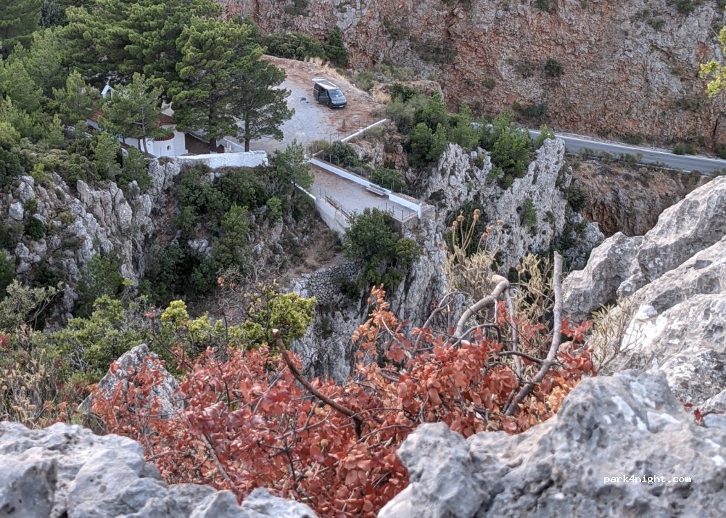 (230 52) Monemvasia - Eparchiaki Odos Molaon-Kiparissiou — foto 3
