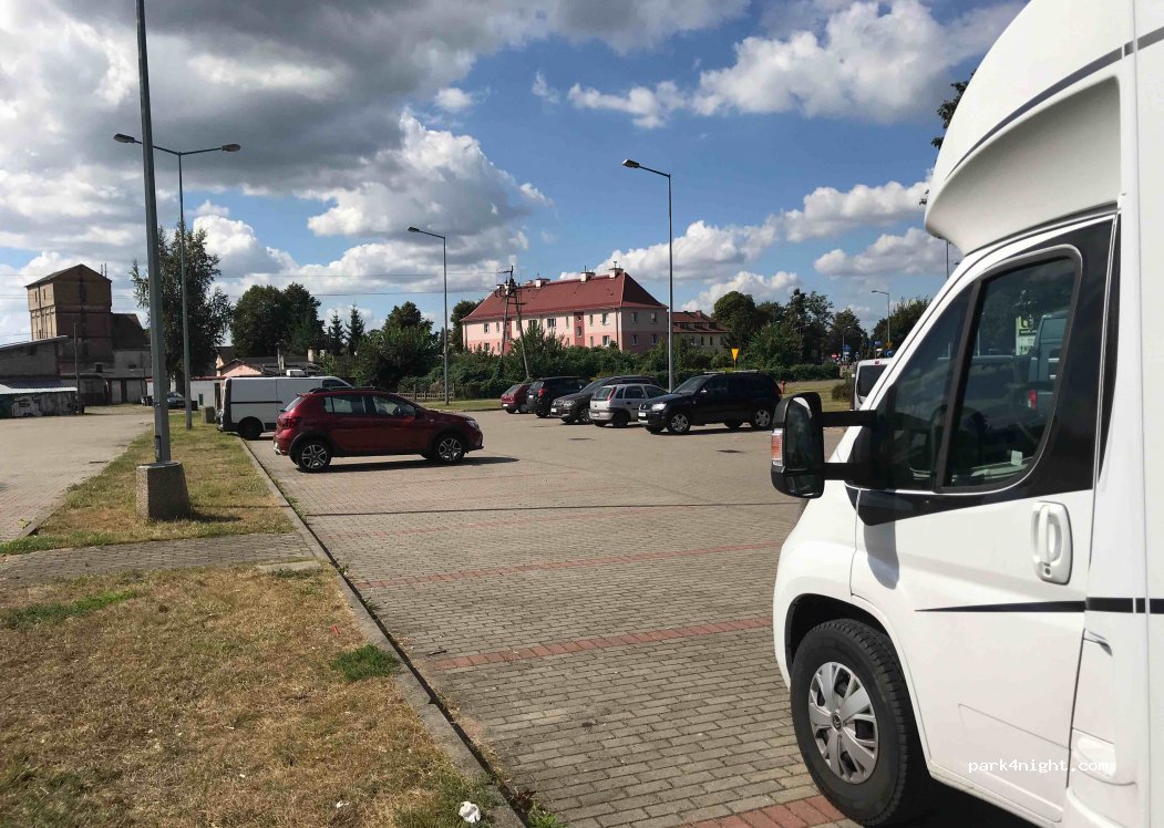 (11-500) Giżycko - 3 Jeziorna — foto 2
