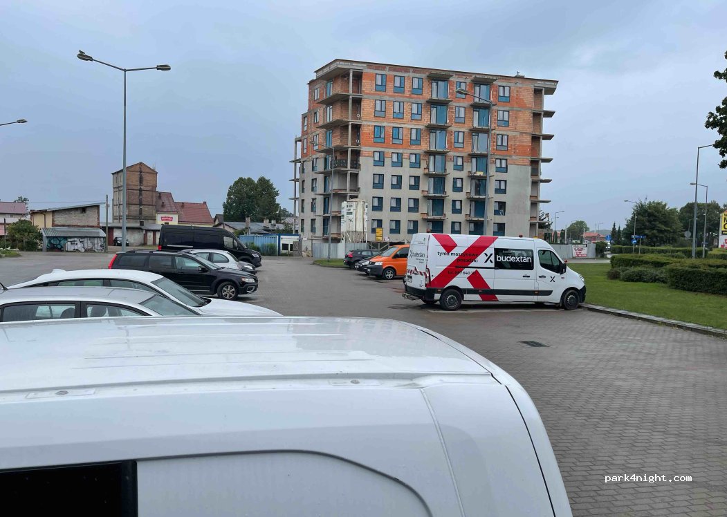 (11-500) Giżycko - 3 Jeziorna — foto 3