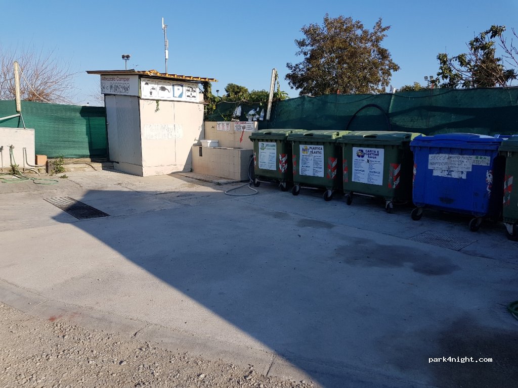 Camper Parking Area - Edenparking - Giardini Naxos — foto 2