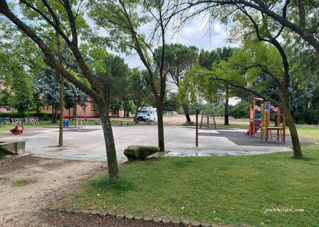 (47260) Cabezón de Pisuerga - 18 Calle Rosa Chacel — foto 2