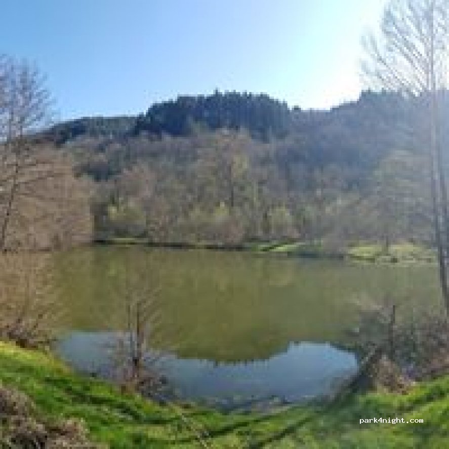 Camping Le LYZERON — foto