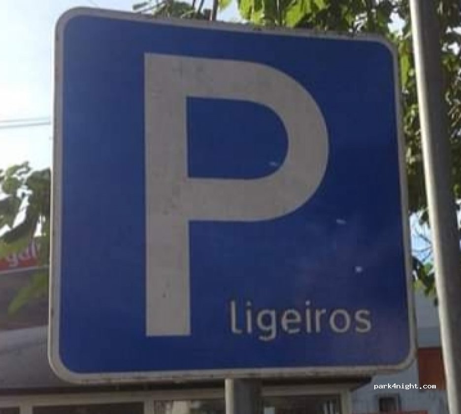 (2475-126) Benedita - 23 Rua 16 de Maio — foto