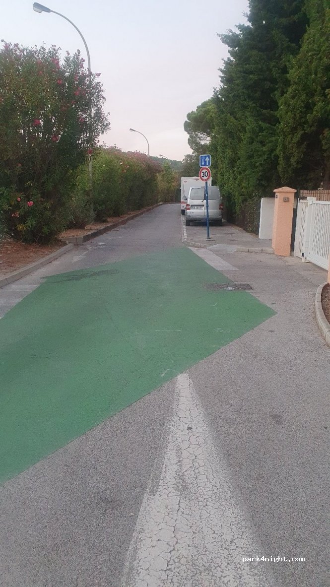 (83240) Cavalaire-sur-Mer - 2 Allée des Mendoles — foto