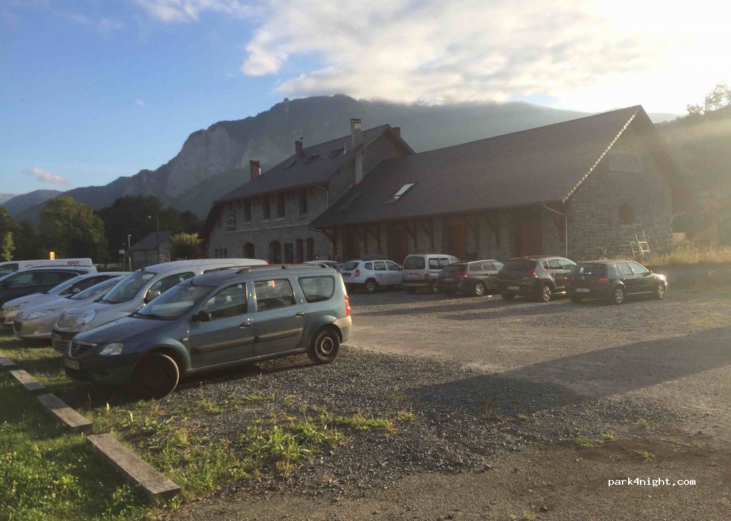 (64490) Bedous - Avenue de la Gare — foto 2
