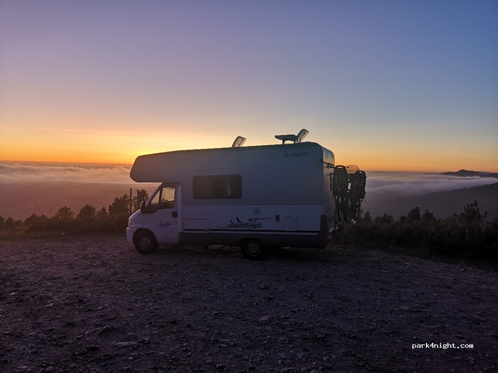 () A Pobra do Caramiñal - CP-6705 — foto