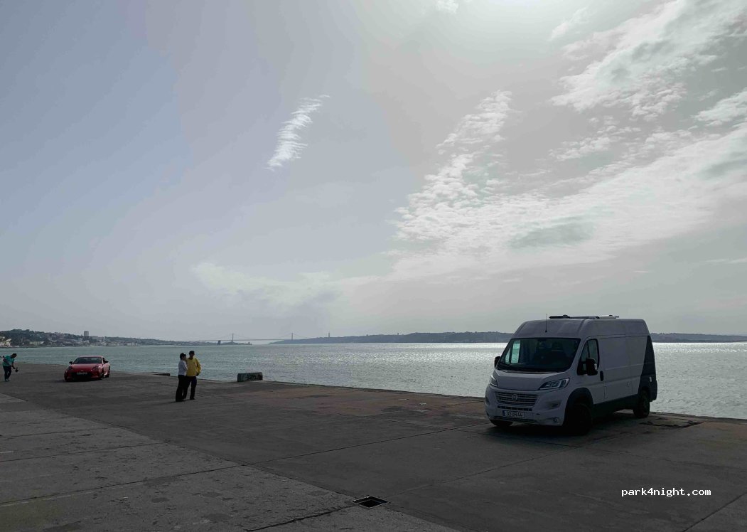 (2770) Paço de Arcos - Avenida Marginal — foto 2