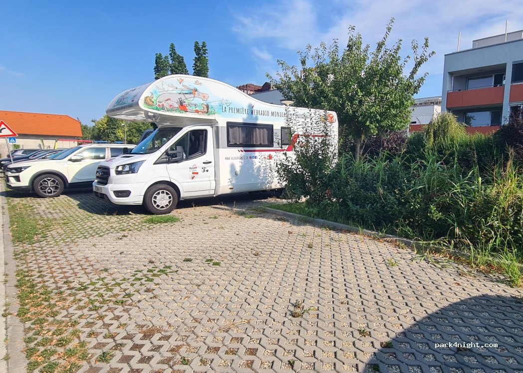 (900 42) Dunajská Lužná - 34 Úzka — foto 4