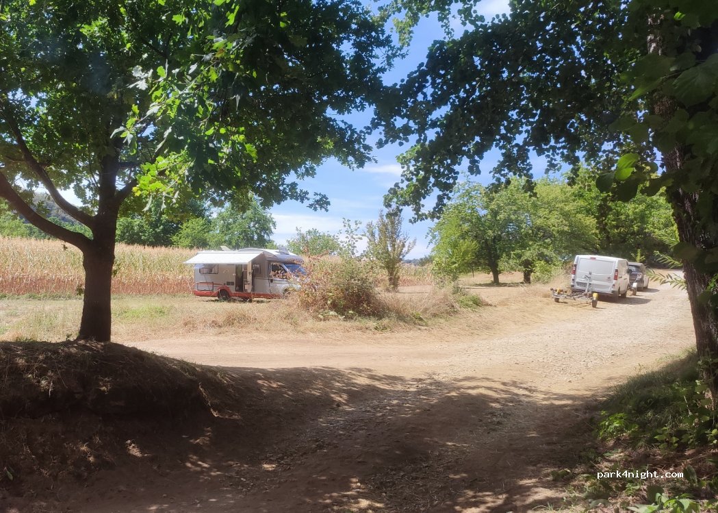 (46330) Saint-Martin-Labouval - D24 — foto