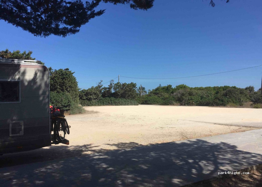 (09011) Calasetta - Unnamed Road — foto 2