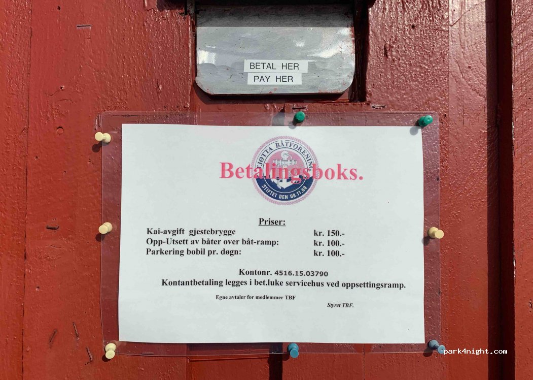 Tjøtta Gjestehavn — foto 3