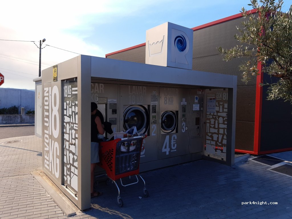 (6230-346) Fundão - 30 Rua Cidade da Covilhã — foto