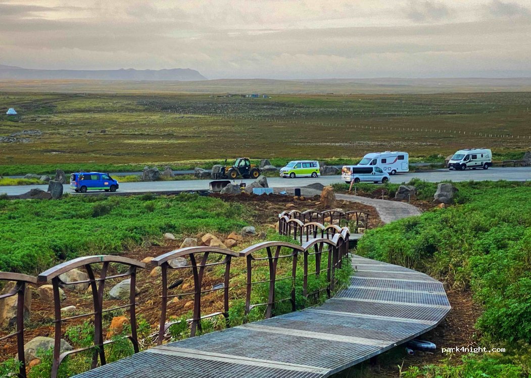 ()  - Arctic Henge Road — foto 2