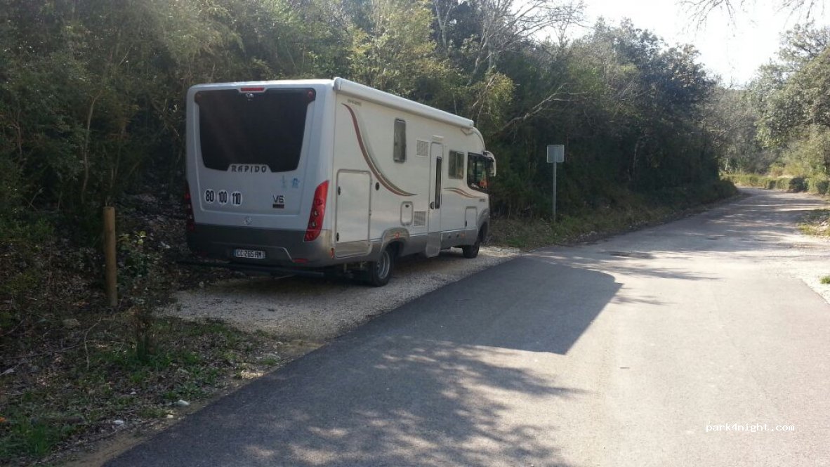 (30580) Lussan - D643 — foto 3