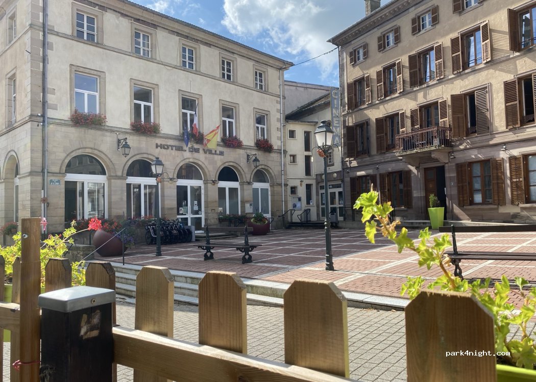 (88240) Bains-les-Bains - Ruelle de la Pavée — foto 4