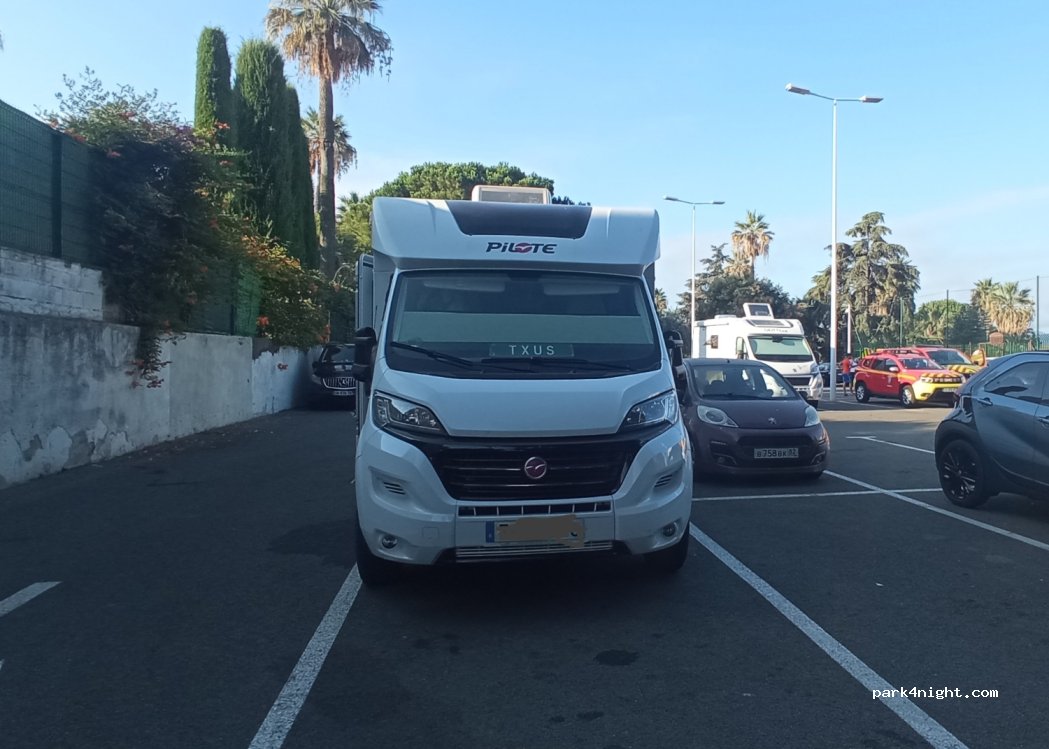 (06400) Cannes - — foto 4
