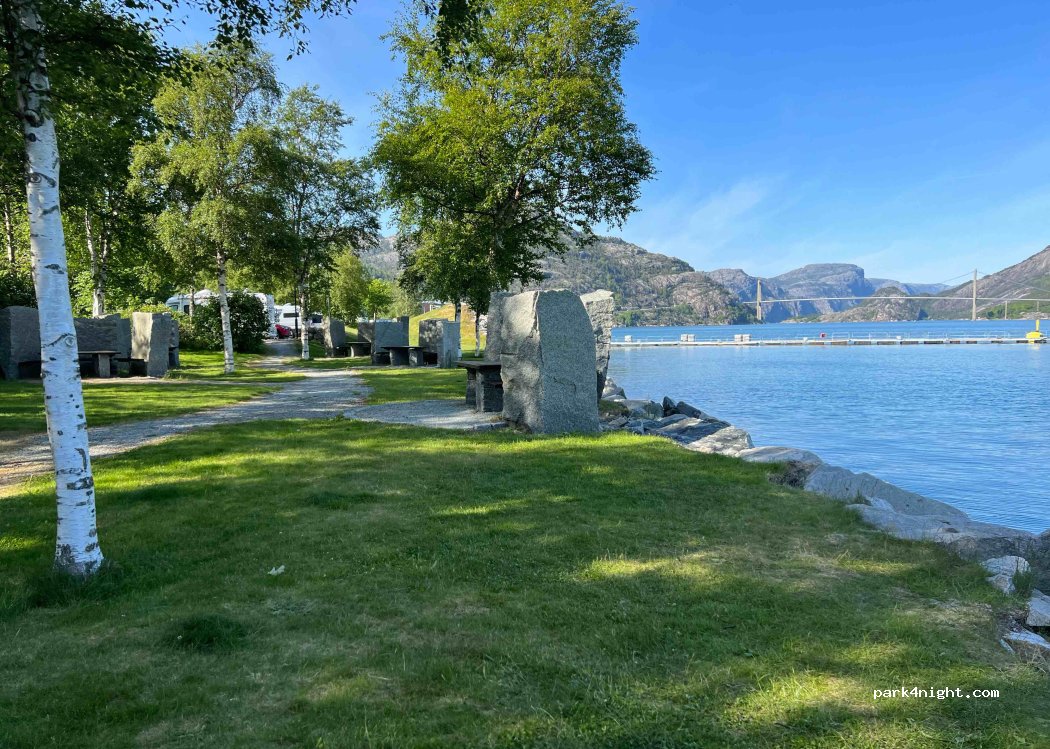 (4110) FORSAND - Riksveg 13 — foto