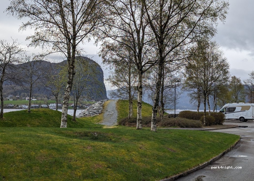 (4110) FORSAND - Riksveg 13 — foto 2