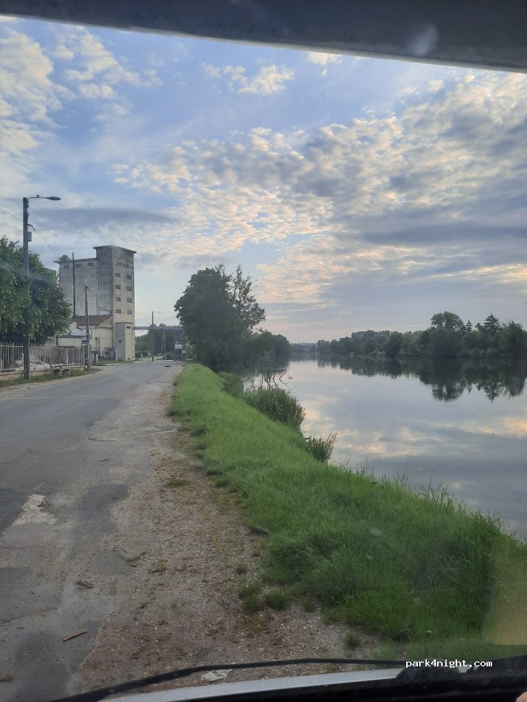 (89140) Pont-sur-Yonne - 2 Rue des Bourguignons — foto 3