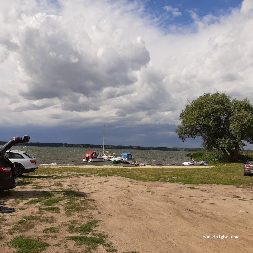 (64-360) Zbąszyń - 9 Łazienki — foto 2