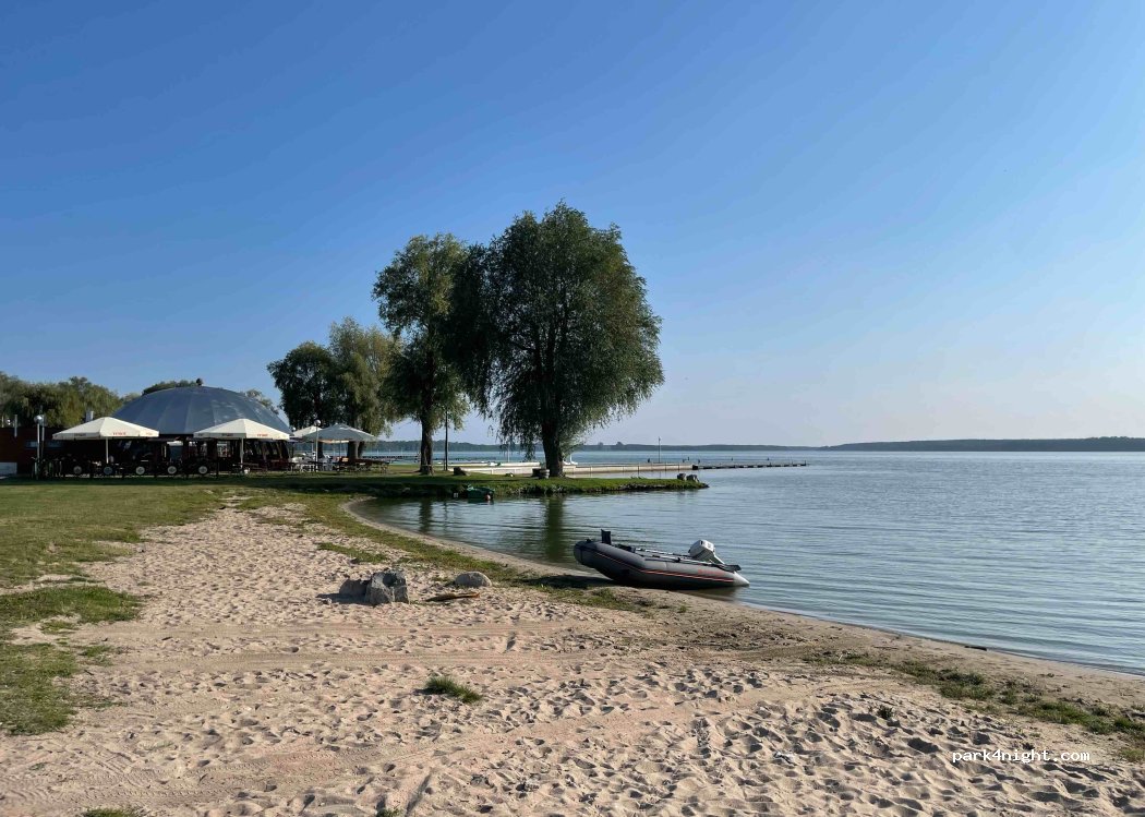(64-360) Zbąszyń - 9 Łazienki — foto 4