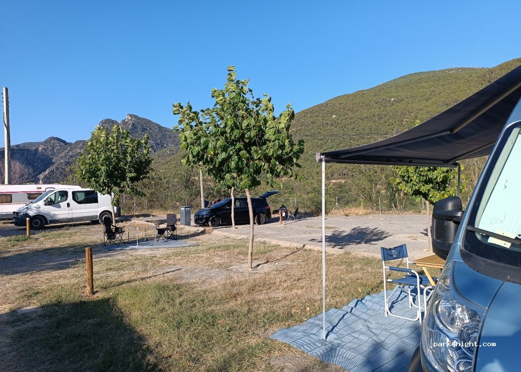 Organyà Campervan Parking — foto 3