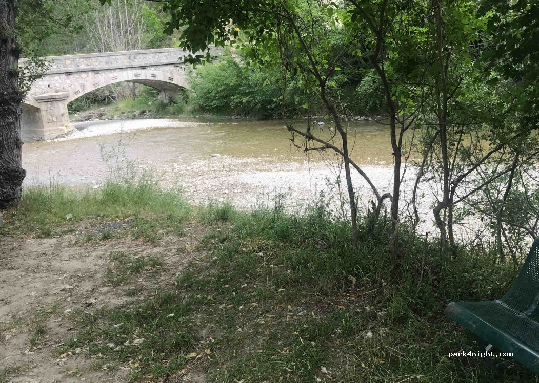(05300) Barret-sur-Méouge - Unnamed Road — foto