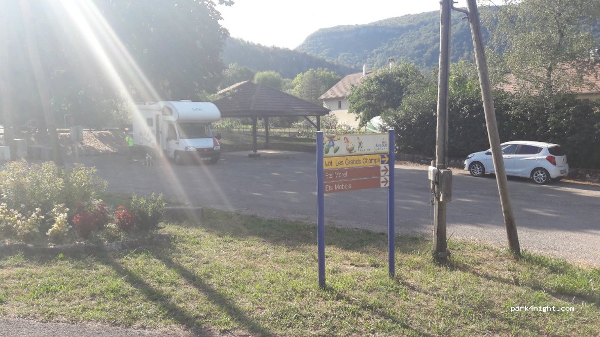 (39260) Lect - 3 Lotissement les Grands Champs — foto