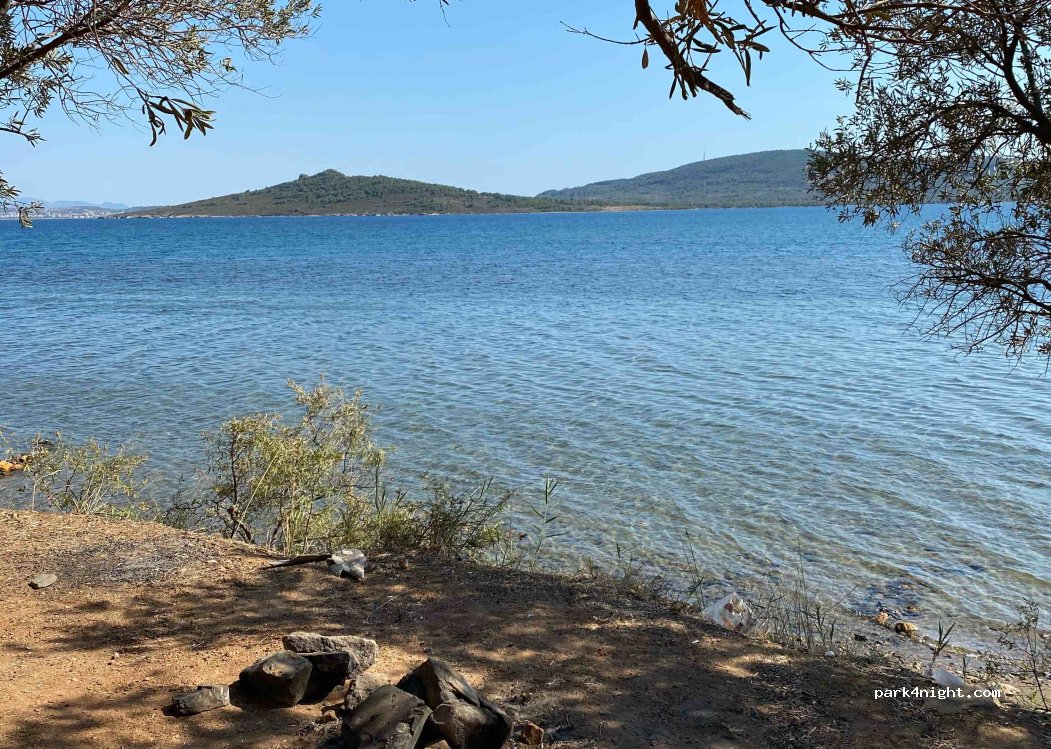 (10405) Ayvalık/Balıkesir - Unnamed Road — foto 2
