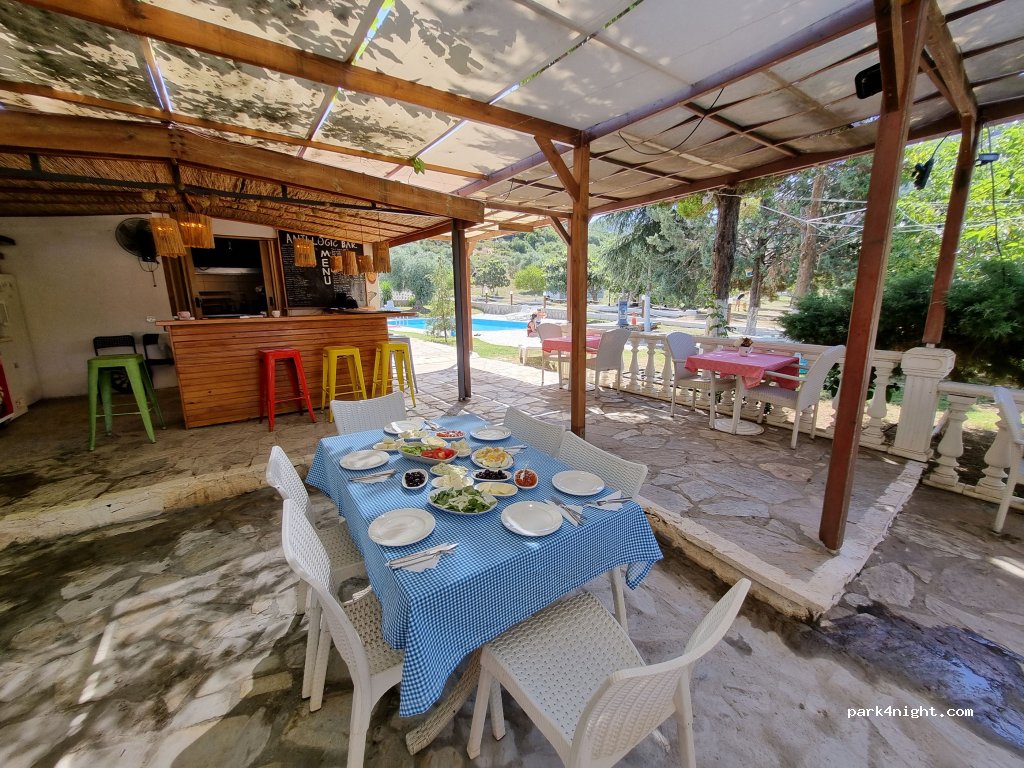 Antique Lodge Camp – Open All Year! — foto 3