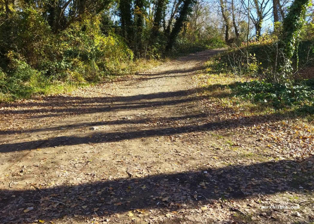 (34370) Thézan-lès-Béziers - Unnamed Road — foto