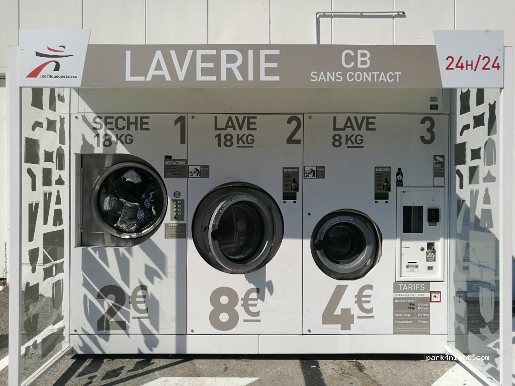 (06220) Vallauris - 16 Rue Jean Garino — foto