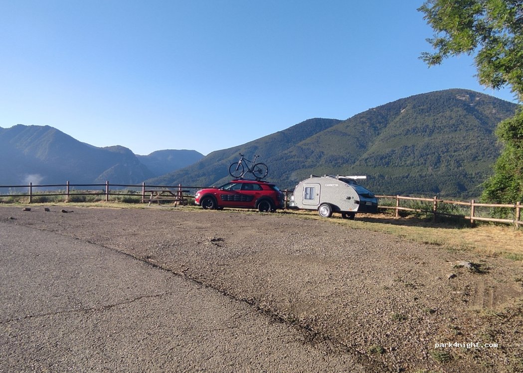 (22150) Arguis - Unnamed Road — foto 2