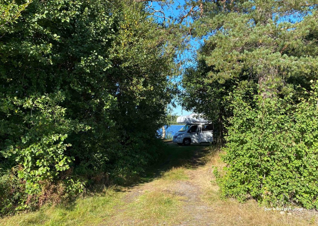 (820 72)  - Harmångersvägen — foto