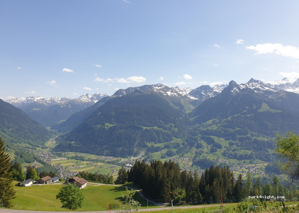 Gut zum Wurm — foto