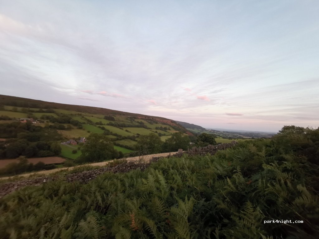 (NP7 7LH)  - Unnamed Road — foto 3