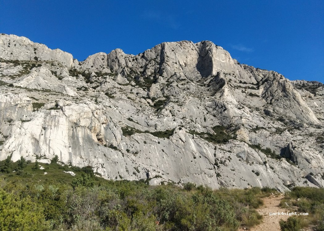 (13100) Vauvenargues - D10F — foto 3