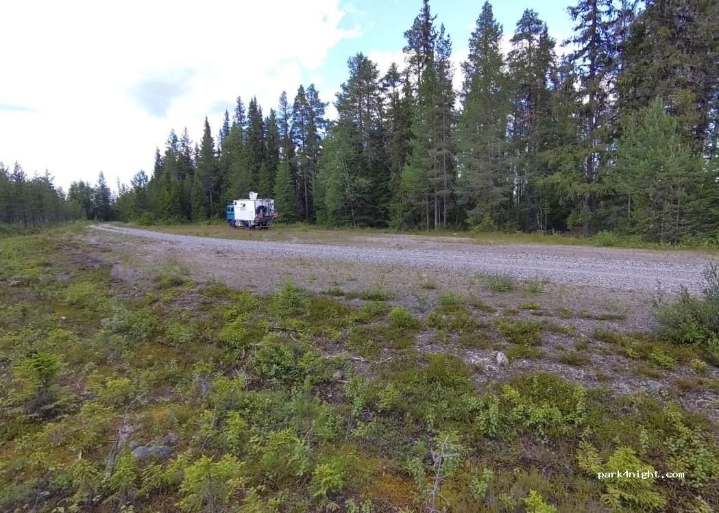 (933 99)  - Unnamed Road — foto 2