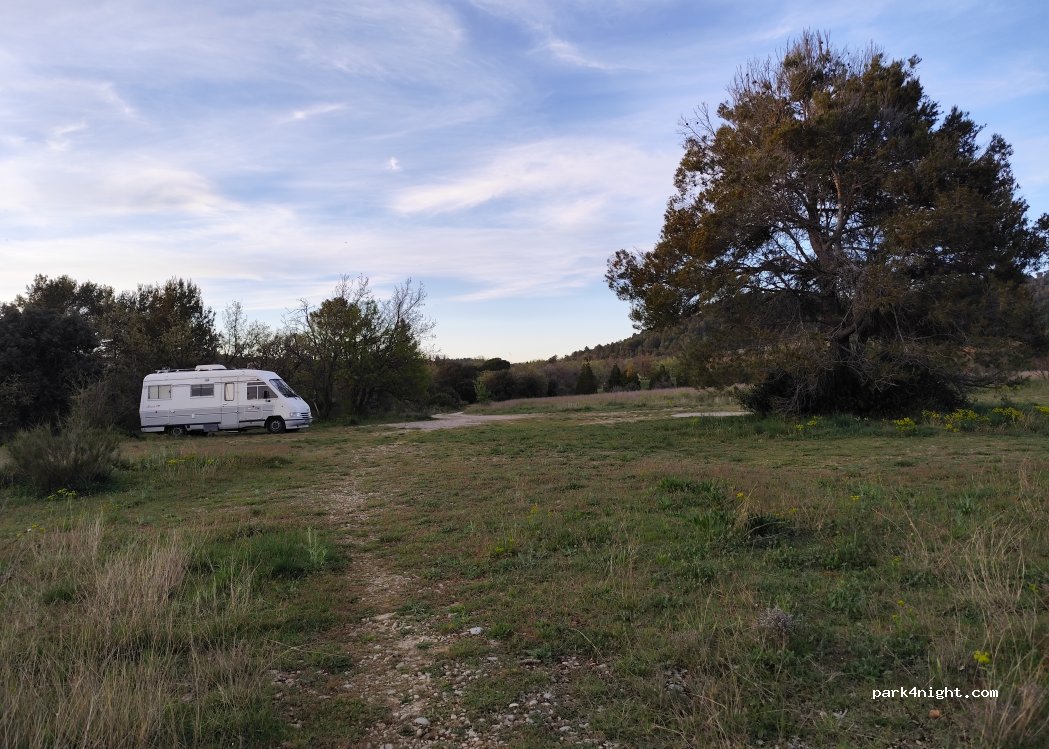 (04800) Gréoux-les-Bains - 455 Chemin de Babaou — foto 4
