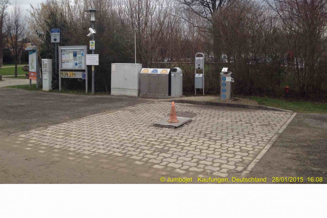 Wohnmobilstellplatz Badeparadies Eiswiese — foto 2