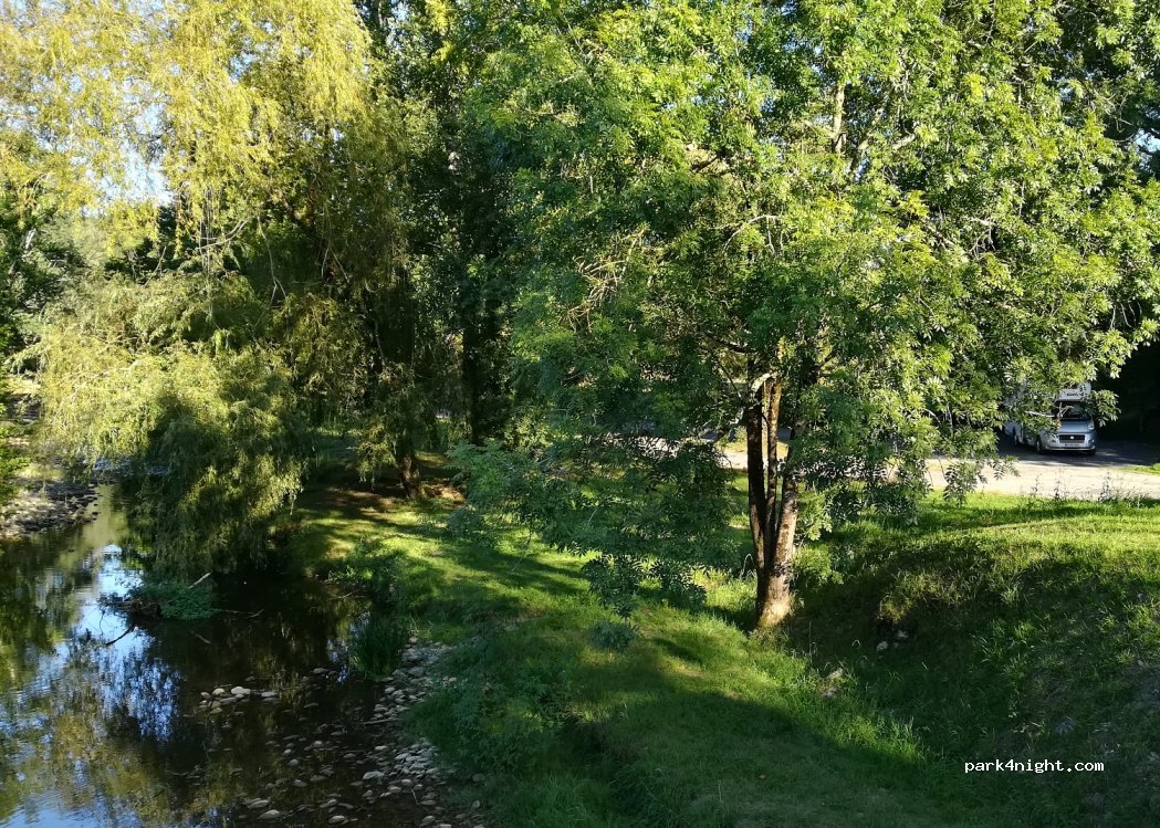 (64400) Saint-Goin - 11 Avenue du Saliga — foto 3